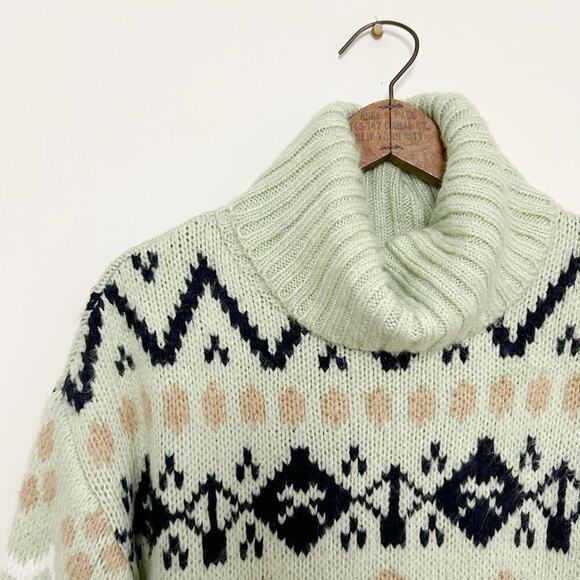 NWT Anthropologie Green Fair Isle Turtleneck Oversized Winter Holiday Sweater S - Picture 5 of 14